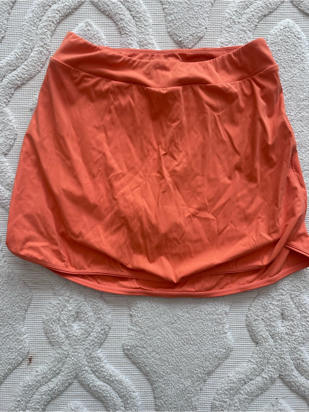 Women's Performance Skort in Coral